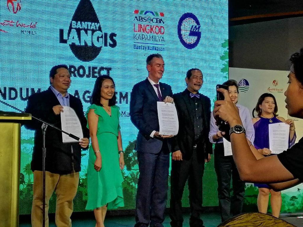 On May 28, 2019, Resorts World Manila inked the partnership with ABS CBN Lingkod Kapamilya Foundation and Genetron International Marketing.